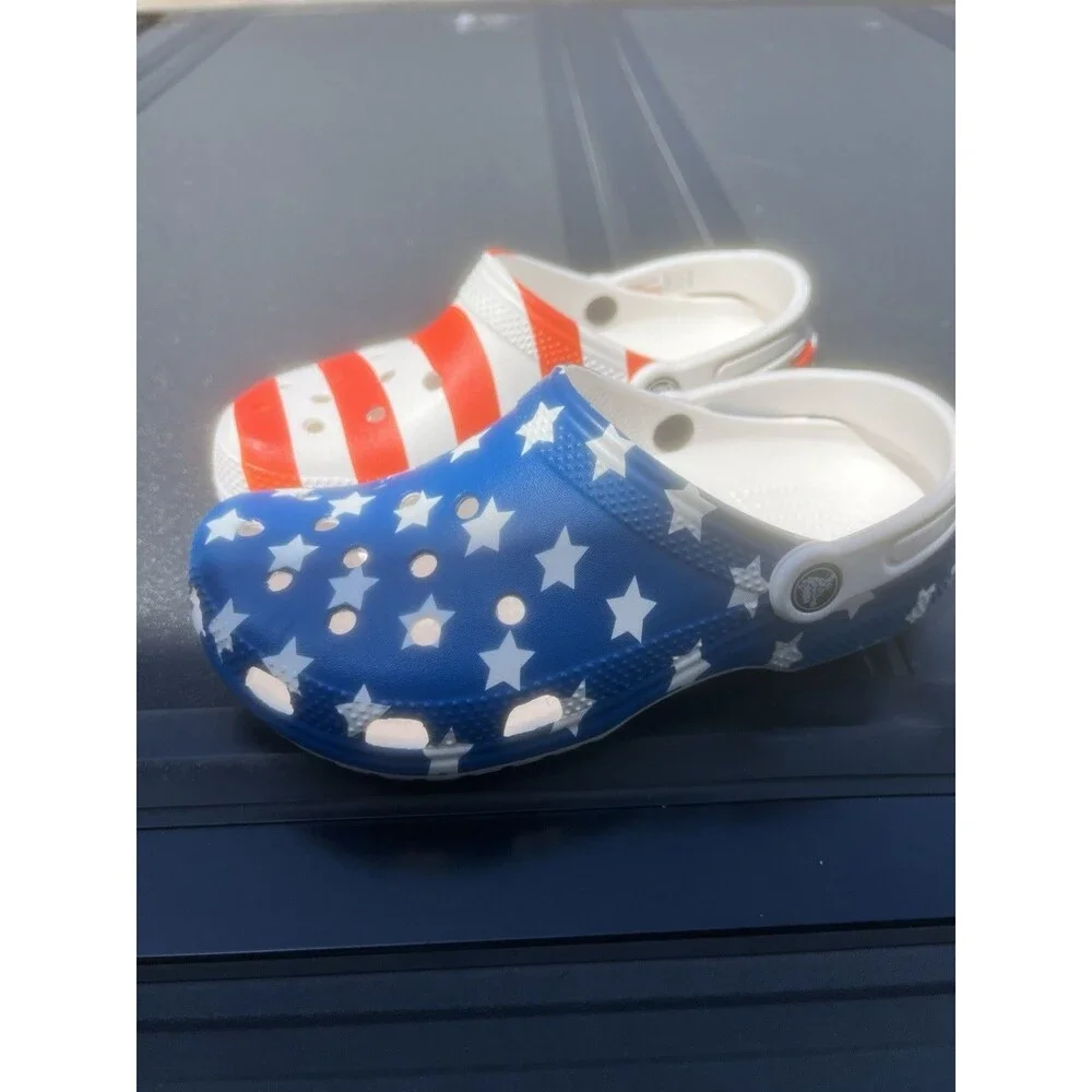 Crocs Classic American Flag Clog Men's Size 6 / Women’s 8 New Independence Day